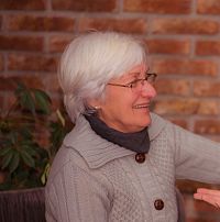 persona opinando empresa funebre cremacion